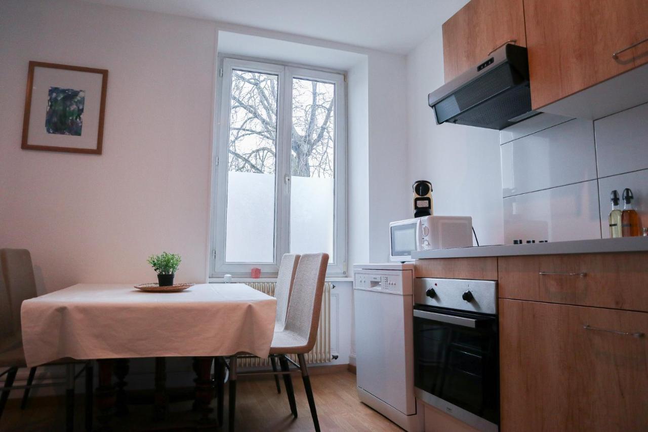 Appartement Entier, Proche Tram-Train Et Commodites, Parking Gratuit Mulhouse Exterior photo
